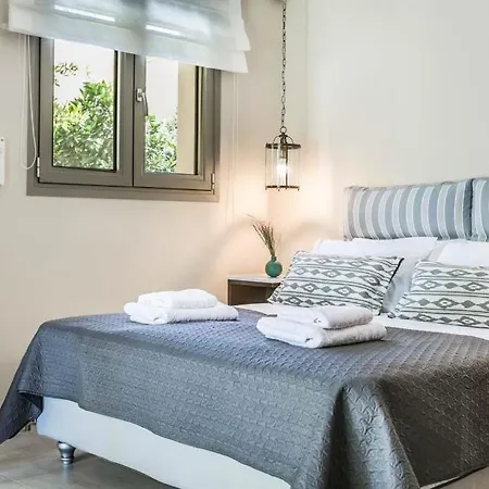 Sleeps 5 Pool Air Con Wifi * Argostoli (Kefalonia)